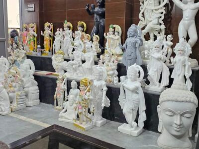 We manufacture marble temples, marble statues, & handicrafts items. Contact us now for marble products.9782090570